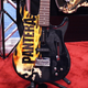 Illustration for article titled Real Peavey Riffmaster Guitar Takes Guitar Hero Rocking to the Extreme